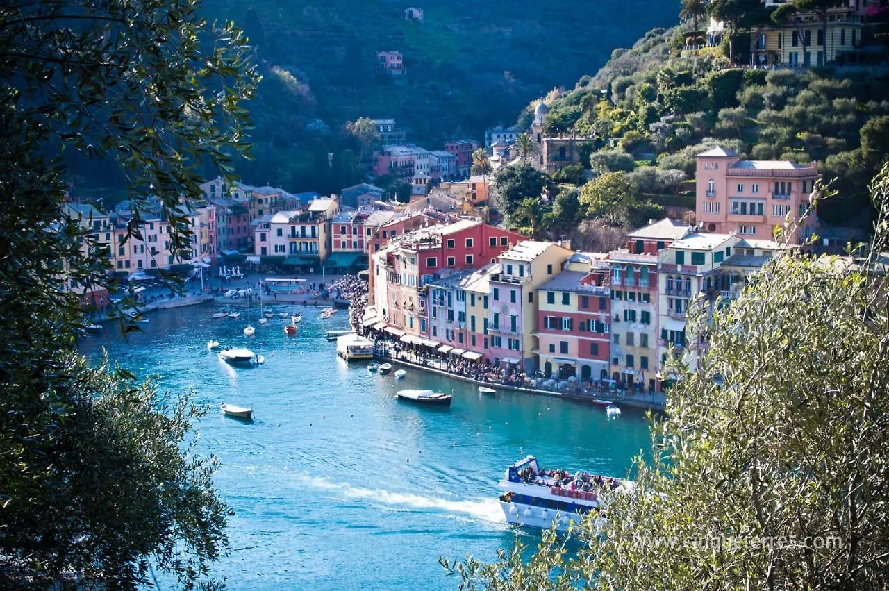 Bed and Breakfast The Italian Riviera San Salvatore  Frühstückspension San Salvatore (Genoa)